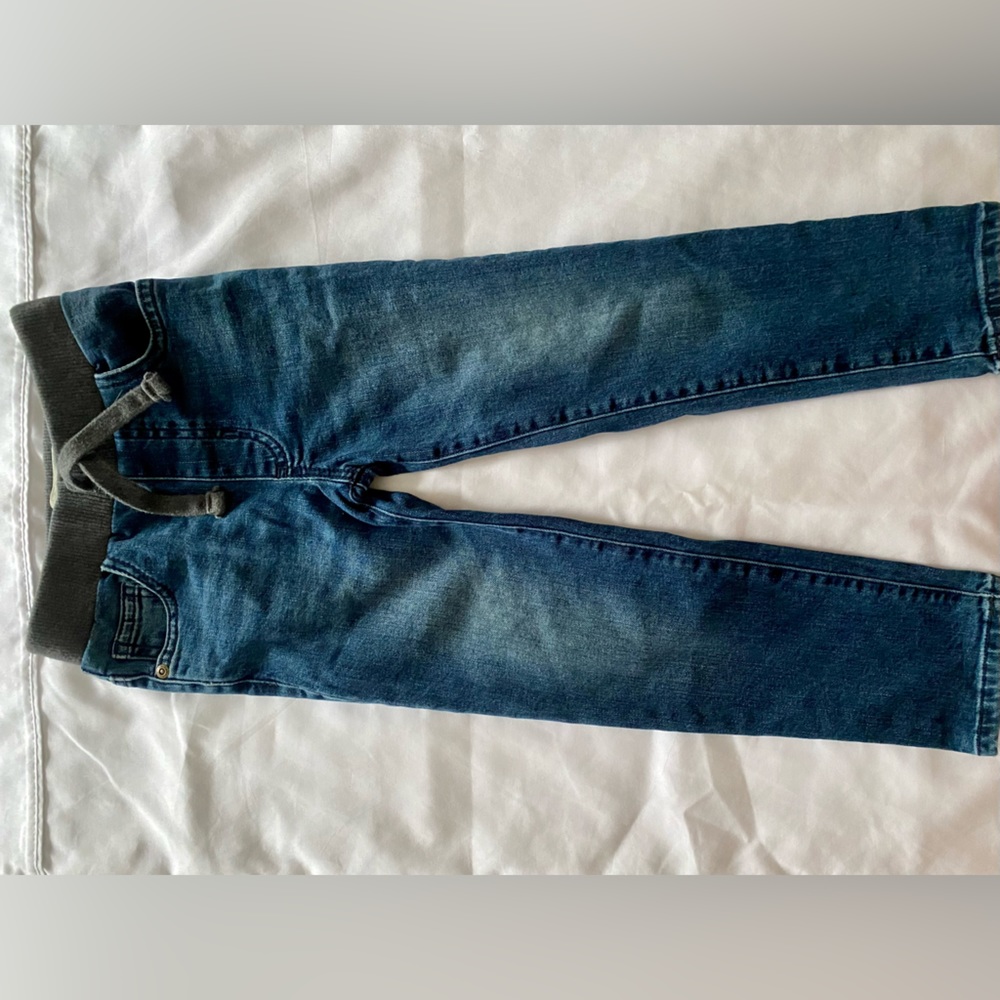 Tucker and Tate Jeans for the kiddos size 5 girls or boys.